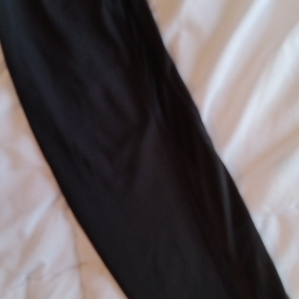 Like New Athleta Black High-Waist Lightning 7/8 Leggings - XS - Picture 5 of 6